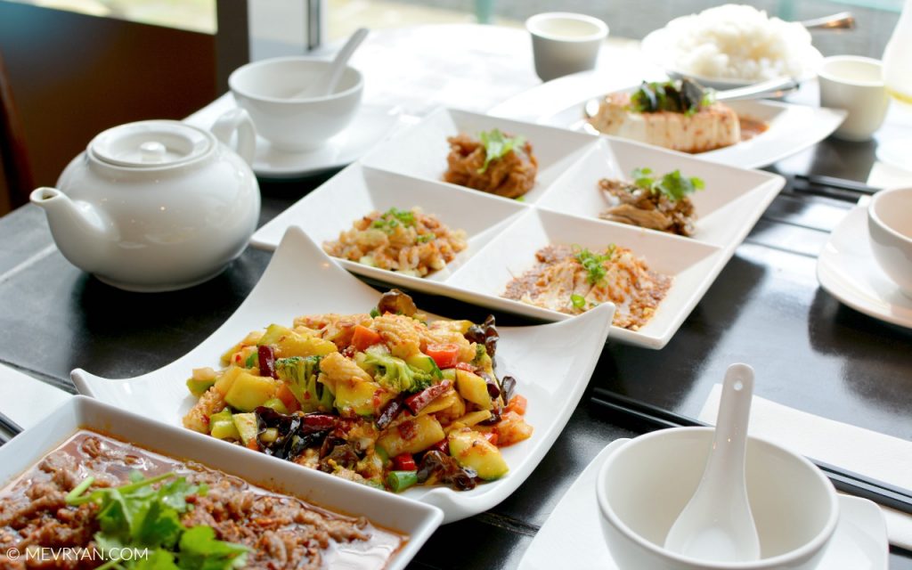 Foto Sichuan gerechten, restaurant SānSān. Food blog © MEVRYAN.COM